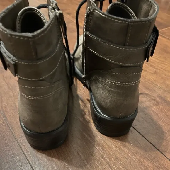Madden Girl boots, size 6.5 NWOT