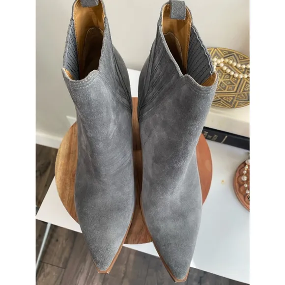 Marc Fisher Boots