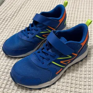 New Balance Boys Athletic Sneakers Blue Size 4