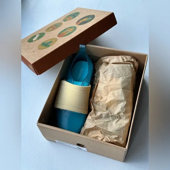 NEW Mini Melissa Blue Jelly Pop Sneaker Size 1