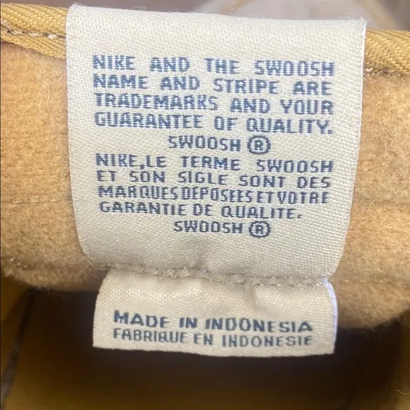 Nike Air Force 1 - Flax/Wheat Sneakers