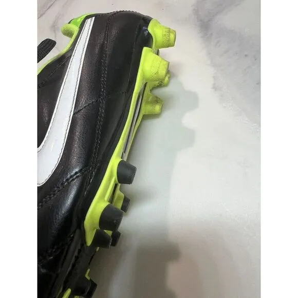 Nike Tiempo Legend IV FG Soccer Boots Cleats 509038-013 Size 6.5 M 8 W VNTG 2012