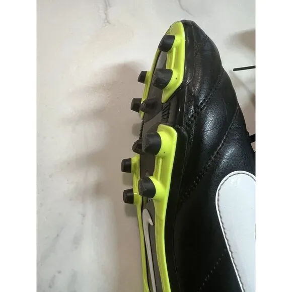 Nike Tiempo Legend IV FG Soccer Boots Cleats 509038-013 Size 6.5 M 8 W VNTG 2012