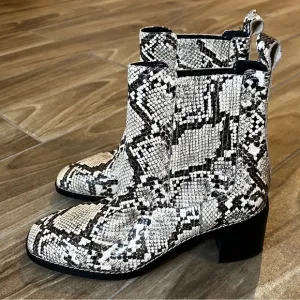 Nordstrom NWOB Leather Snakeskin Heeled Booties Size 6.5