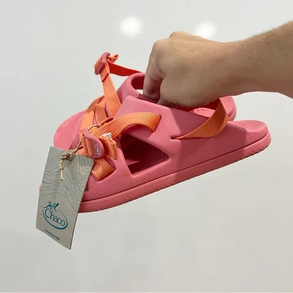 NWT Chaco Girls Chillos Sport Sandals