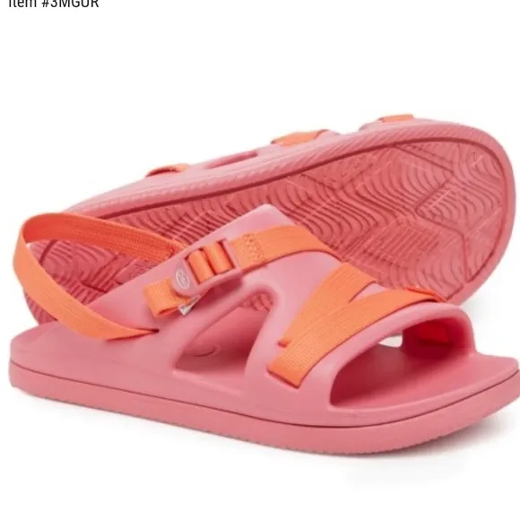 NWT Chaco Girls Chillos Sport Sandals