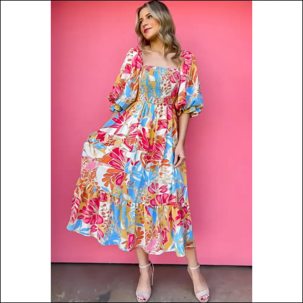 Rose Red Tropical Dress: Smockin Hot, not Chokin on Style 🔥