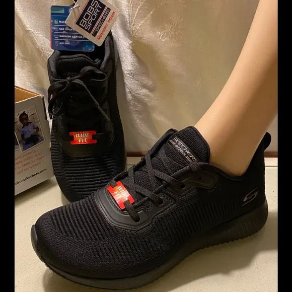 SKECHERS BOBS SQUAD TOUGH TALK BLACK MEMORY FOAM SNEAKERS