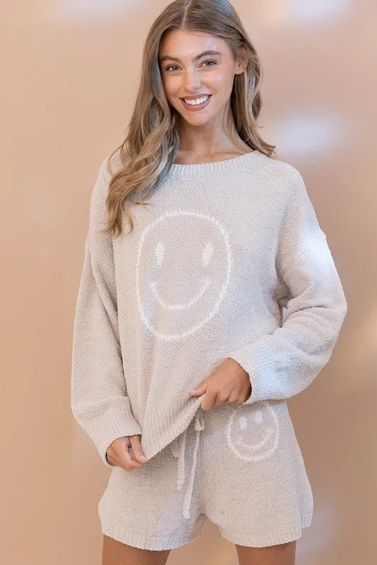 SMILEY DAYS LOUNGE SET