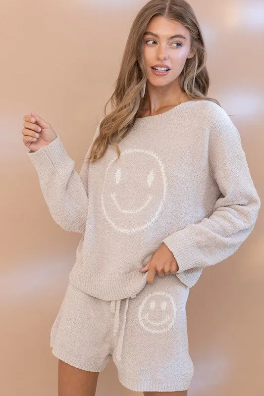 SMILEY DAYS LOUNGE SET