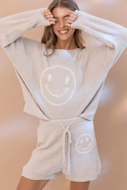 SMILEY DAYS LOUNGE SET