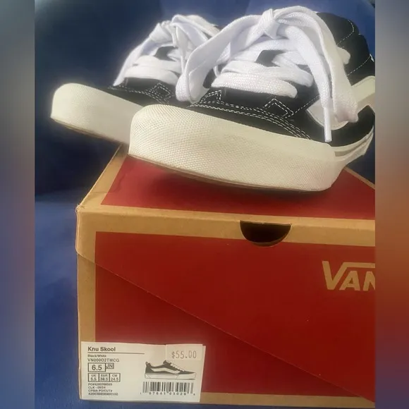 Vans Knu Skool Junior 6.5 Sneakers