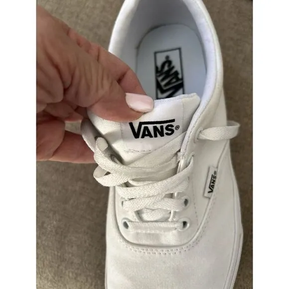 Vans Off The Wall Men's Extreme Sports BMX Size 10 White Canvas Never Worn