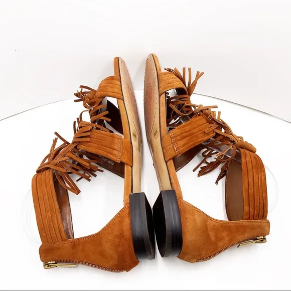 {Vince Camuto} Hershell Suede Fringe Sandals
